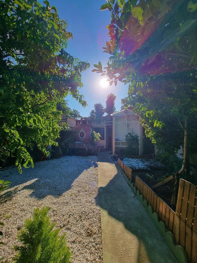 Petite Maison Au Calme Épinay-sur-Seine المظهر الخارجي الصورة